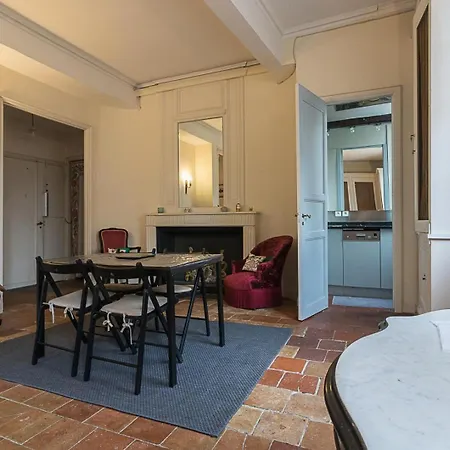 Le Logis De Sainte-Scarbes Apartment