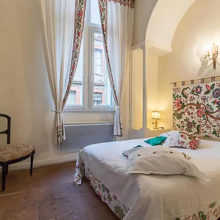 Le Logis De Sainte-Scarbes Toulouse