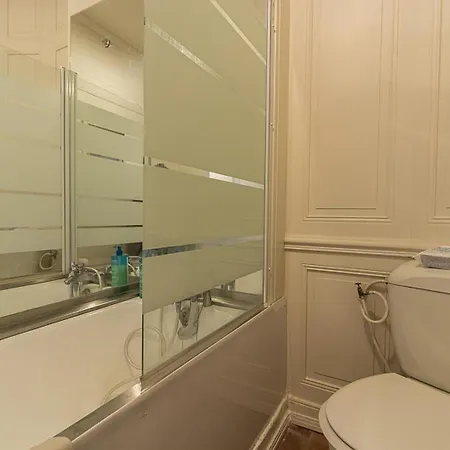 Le Logis De Sainte-Scarbes Apartment
